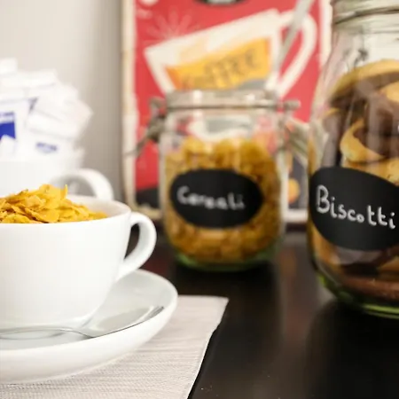 Bed and Breakfast Travel Station 4*