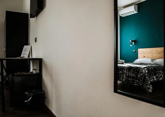 Bed & Breakfast Travel Station