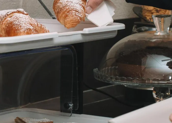 Travel Station Bed & Breakfast Bari